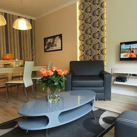 Grand-Tourist Center Point Apartments