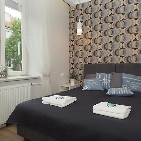 Grand-Tourist Center Point Apartments *