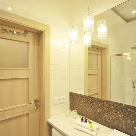 Grand-Tourist Center Point Apartments Gdansk