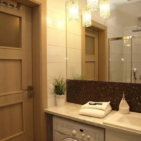 Grand-tourist Center Point Apartman Gdańsk