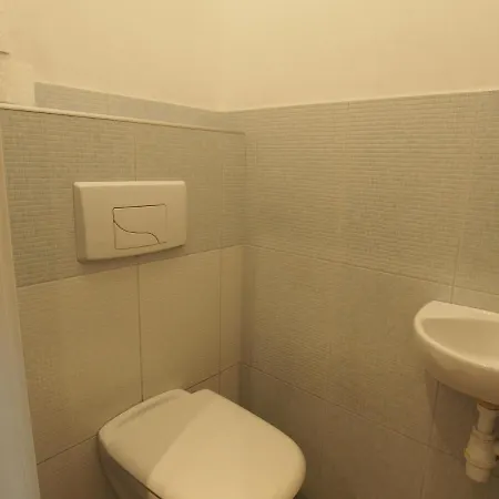 Grand-Tourist Center Point Apartments