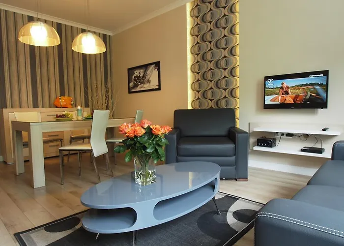 Grand-Tourist Center Point Apartments