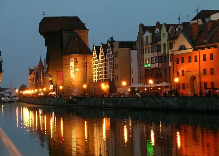 Grand-Tourist Center Point Apartments